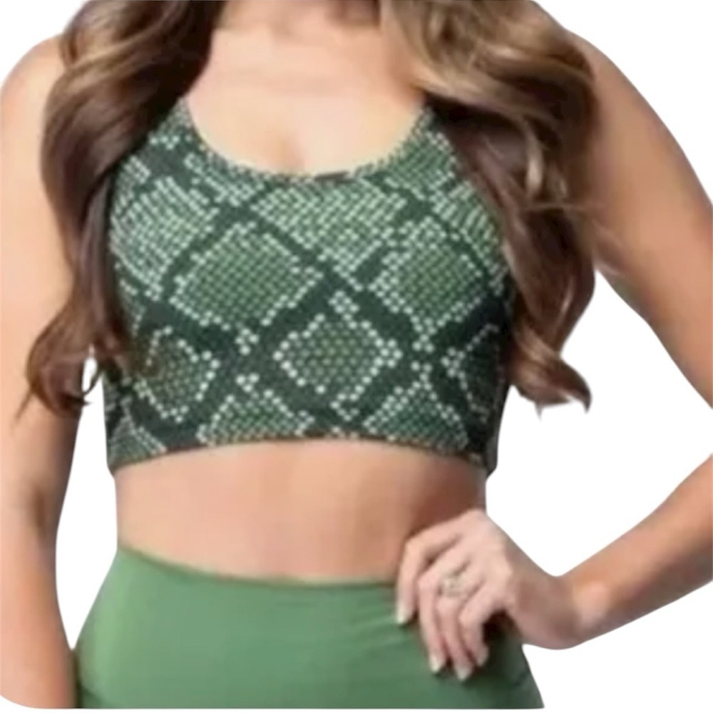 BALANCE ATHLETICA ascend vitality Green Sports Bra Size L